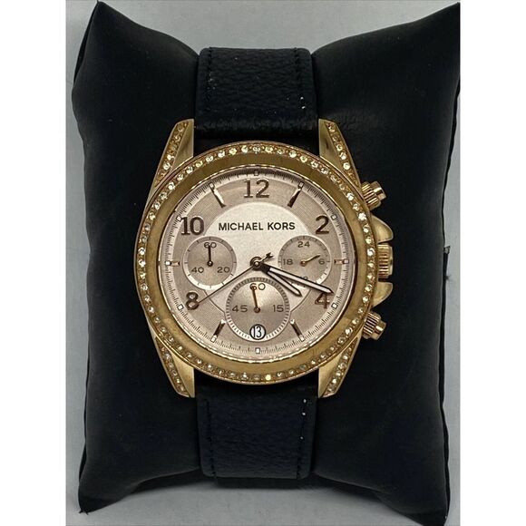 Michael Kors MK5943 Women's Black Leather Analog Dial Quartz Wrist Watch HK1053 - Picture 1 of 12